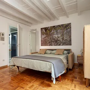  Apartment Porta Ticinese - Navigli Italy