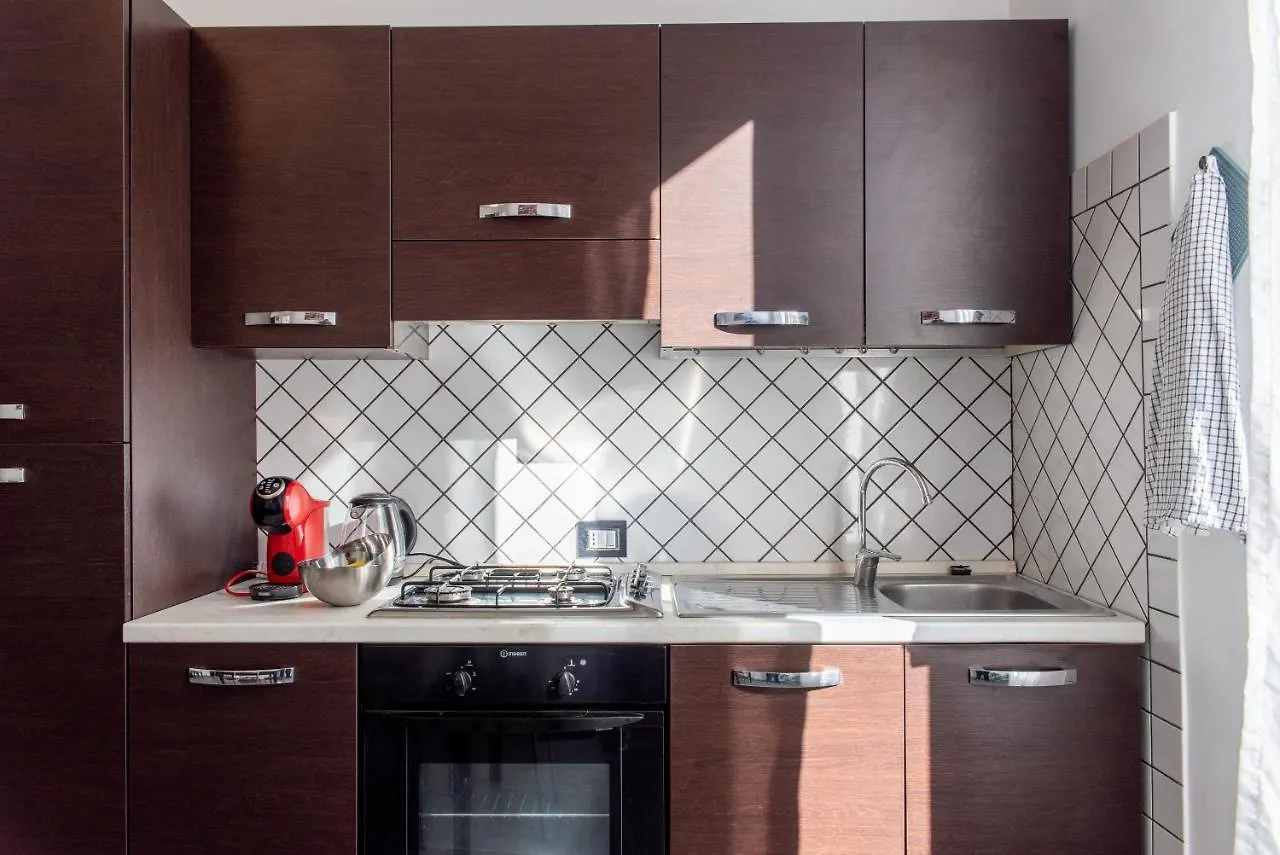 Ami House Roma Apartment 0*, Rome